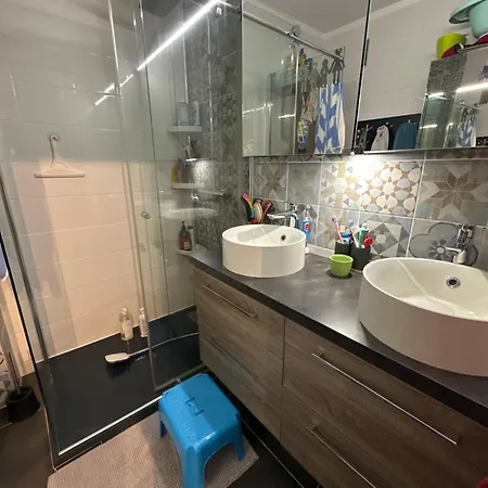 Apartment Climatise Avec Piscines Proche Mandelieu-la-Napoule